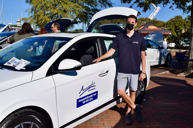 Annapolis Hyundai staff with Hyundai Ioniq at Annapolis NDEW Kick Gas EV Showcase Sept 2021